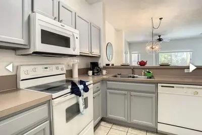 Image de Cozy townhouse close to all attractions