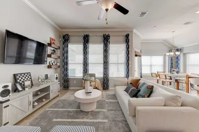 Image de Charming Peachtree Place: Your Ideal Getaway in Pflugerville Awaits! #41727