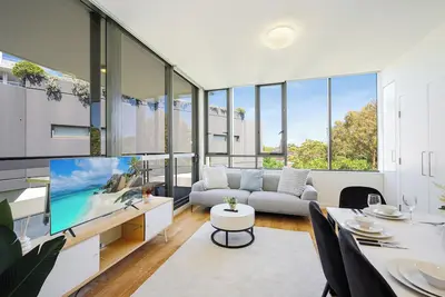 Image de Rosebery near Airport & Train & Shops