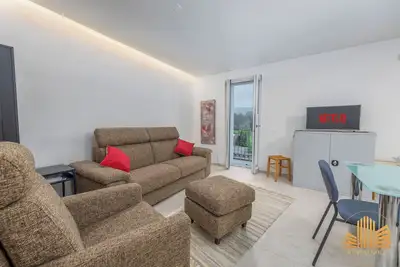 Image de Elegant 3-room apartment between Mendrisio and Italy