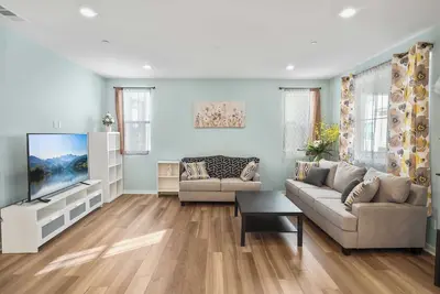 Image de Family-Friendly Oasis Near Ontario Airport & 71 Fwy - Pet-Friendly Retrea #41405