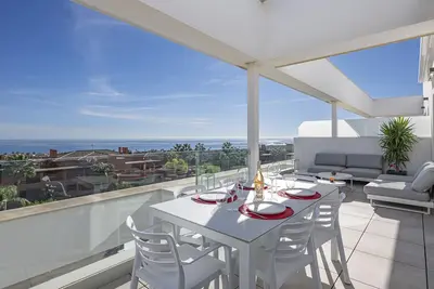 Image de Luxury Penthouse with Seaview & Golf 5010