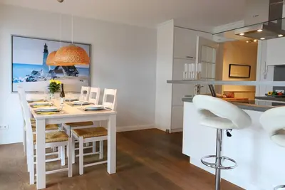 Image de Modern 3-room apartment in Westerland with west-facing balcony and close to the beach