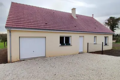 Image de Maison moderne avec terrasse, jardin et Wifi, proche randonnées