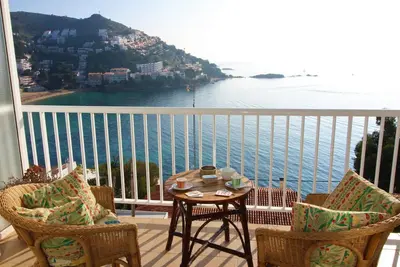 Image de Edenmar. Joya frente al mar para 6 en Roses