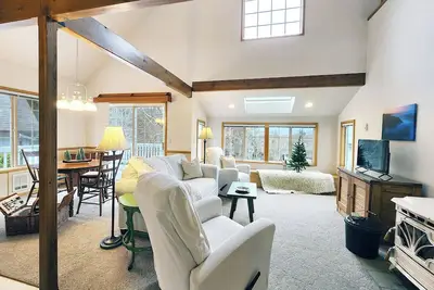 Image de Yachats Lovely 2br Home, Dog Friendly, Walk to Town!