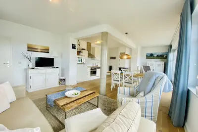 Image de Welcome to the Binzer Seeblick vacation apartment in Haus Jahreszeiten!