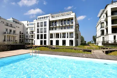 Image de Luxury vacation apartment \"Küstenblick\" in Villa Claire on the beach in Sellin