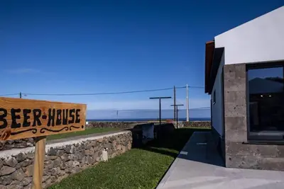 Image de Beer House - By Ponta Negra Azores