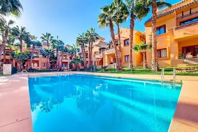 Image de Emplacement sur la plage, wifi, parking, piscine commune