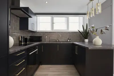 Image de Maison-Prestige-Salle de bain privée séparée-Vue sur la cour