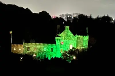 Image de A Beautiful Ancient Luxurious Castle & Chapel, Private & Cherished