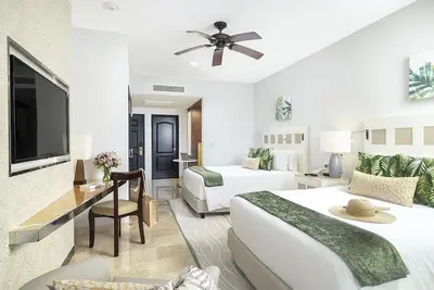 Image de Cozy 2-bedroom condo with WiFi, Ac, W/D, and Resort Access in enjoyable CancĂşn