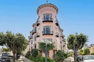 Image de Stunning Sf Top Floor Condo with Bay Views