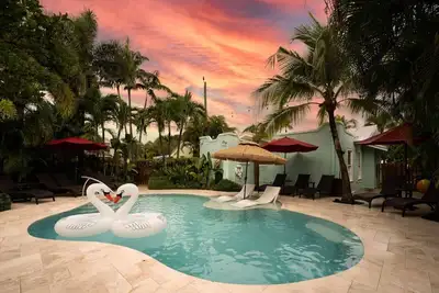 Image de Coco Plum a Charming Retreat w/ Heated Pool
