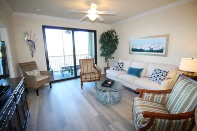Image de 7005-204 Beautiful view condo with golf
