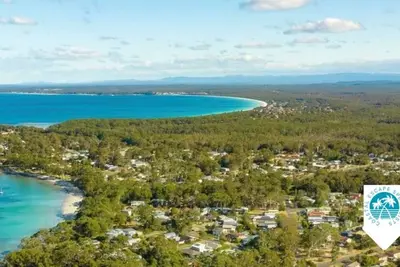 Image de Seaside Breeze - 150m to waters of Jervis Bay!