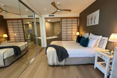 Image de Cotton Beach 2 Bedroom Apartment w/ Private Rooftop