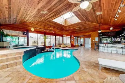 Image de Pool, Beaches, Owa, Dining, and More | Palmaway