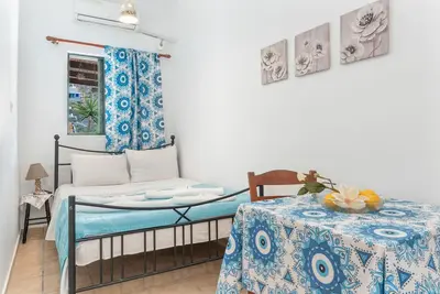 Image de Studio 'Mouria' avec vue sur la mer, Wi-Fi et climatisation