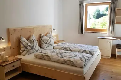 Image de Appartement \"Völs\" avec vue sur les montagnes, terrasse privée et Wi-Fi