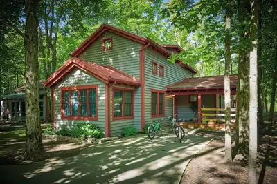 Image de Dollybrook 5 - Pet Friendly - Community Pool - Groups Welcome