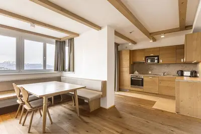 Image de Chalet avec vue sur la montagne