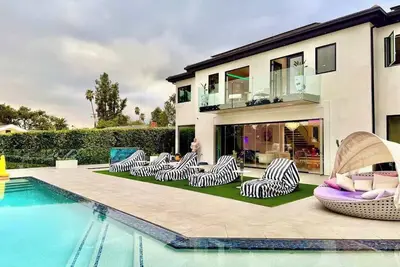 Image de @ Marbella Lane - Enchanted Garden & Pool Hideaway