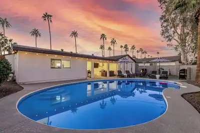 Image de The Cypress Arcadia|Pool|Al-Fresco Living|Putt Grn