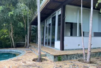 Image de w* | Amazing House w\/ Nice Pool in Ctg