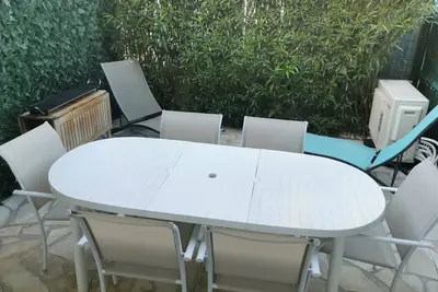 Image de Pavillon 6 pers avec piscine, clim, terrasses et parking privé