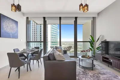 Image de Luxury 1 Bedroom in the Heart of Famous Downtown