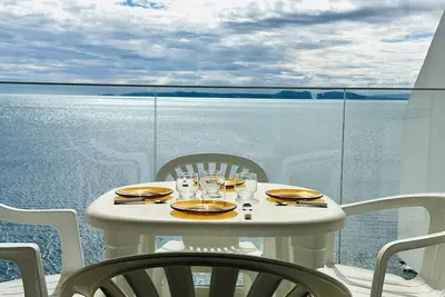 Image de Meda Chica. Estudio con terraza a 50 m de la playa en Roses.