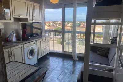 Image de Studio idéal à 100m de la plage avec parking sécurisé