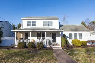Image de Pet-Friendly - Pool - Shuffleboard - Foosball - XBox - The perfect Cape May retreat for your whole family!