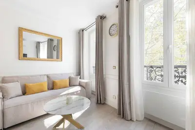 Image de Un Charmant 1-Ch avec Services - Batignolles