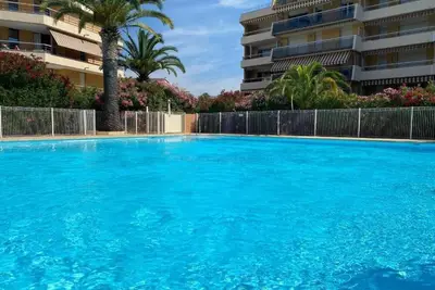 Image de le balcon de Funès, à 4min à pied des plages, avec piscine, parking, 70m2 9personnes