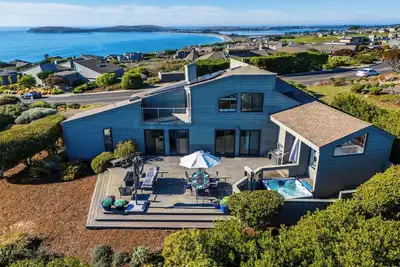 Image de SeaCasa:BodegaBay! Ocean&Golf! Stylish & Fun Family Retreat-ChefsKit/HtTb, Decks