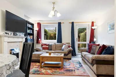 Image de Pass the Keys | Cosy York Home with Parking