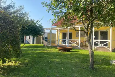Image de Family vacation home in the green Eifel near NĂĽrburgring with garden and pool