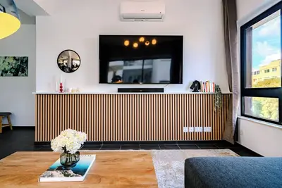 Image de Chic City-Centre Stay With Stunning Views