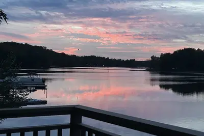 Image de Woodsy Waterfront Retreat on Gorgeous Balsam Lake