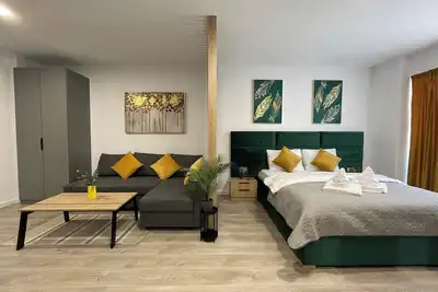 Green Charm Studio - in Green Future Spa