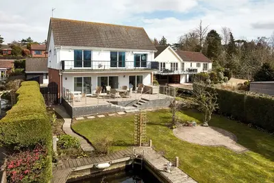 Image de White Gables, pet friendly, character holiday cottage in Horning