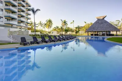Image de Casa Azul New 2br, Deluxe Apt w/Great Views, Pool & Jacuzzi