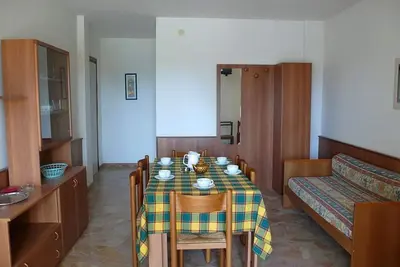 Image de Superbe penthouse dans un immeuble en front de mer par Beahost Rentals