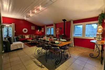 Image de Gîte calme avec jardin zen, piscine et randonnée au Parc des Vosges