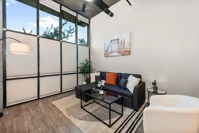 Image de Chic 2br Near Asu|Pool, Gym & Pet-Frndly
