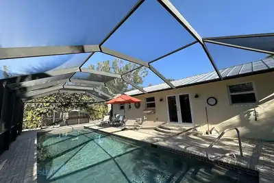 Image de San Cap Home: Your Island Retreat Awaits!