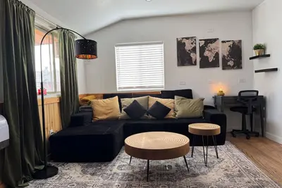 Image de Dreamy Home Meets Historic Charm